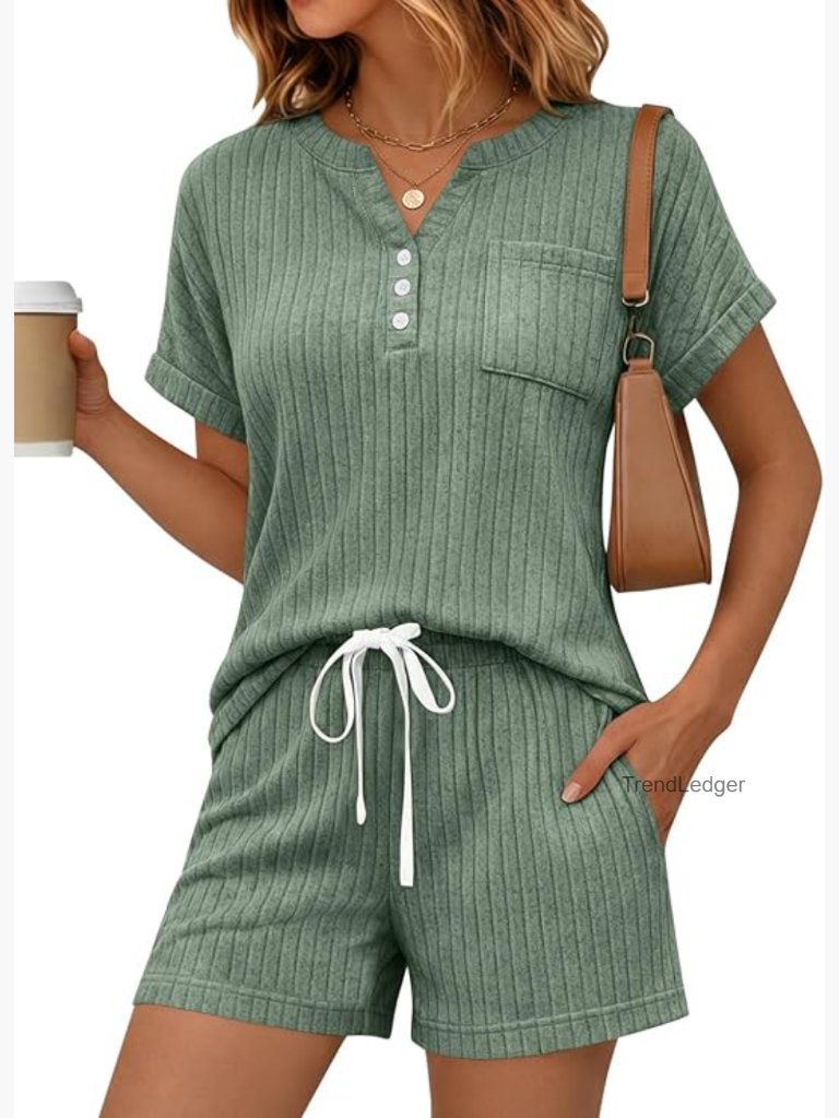 2 Piece Lounge Short Sleeve Henley Outfits Sweatsuit With Pocket